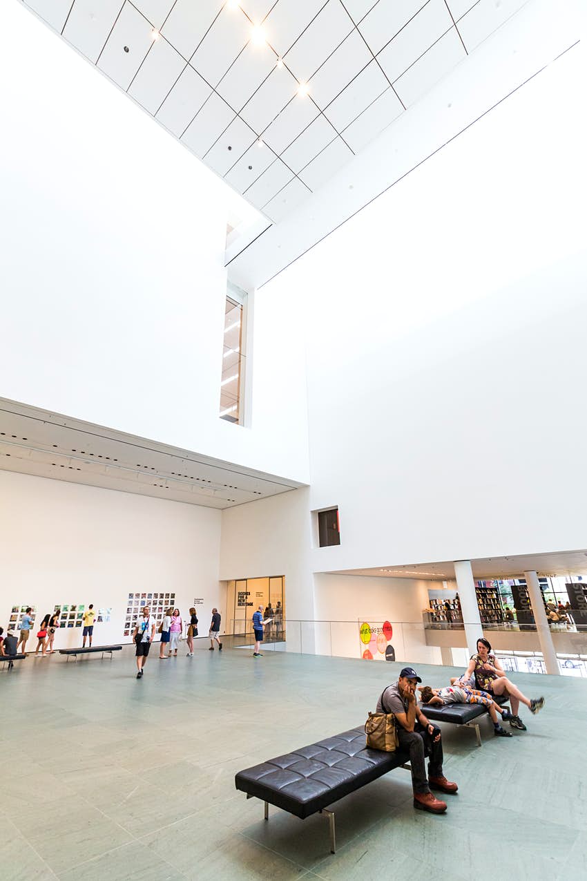 Interior del Museo de Arte Moderno (MoMA)