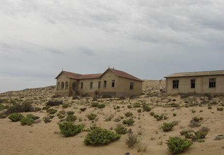 La ciudad fantasma de Kolbmankop en Namibia fue popular durante Diamondrush y la época colonial